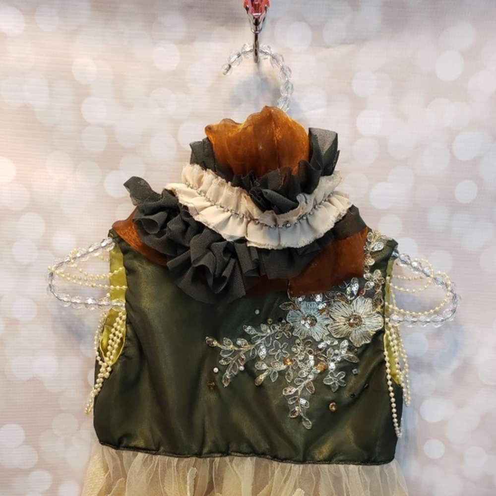 Seaweed Neck Ruff - Picture 3 of 5
